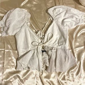 Puff sleeve front tie white top